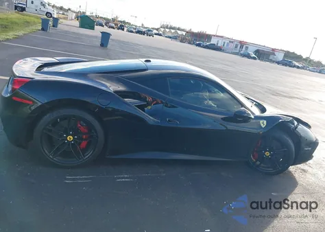 2019 Ferrari 488 Gtb z USA, uszkodzony, nr VIN ZFF79ALA6K0245873